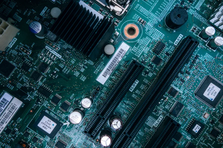 List Processes by Memory Usage in Linux