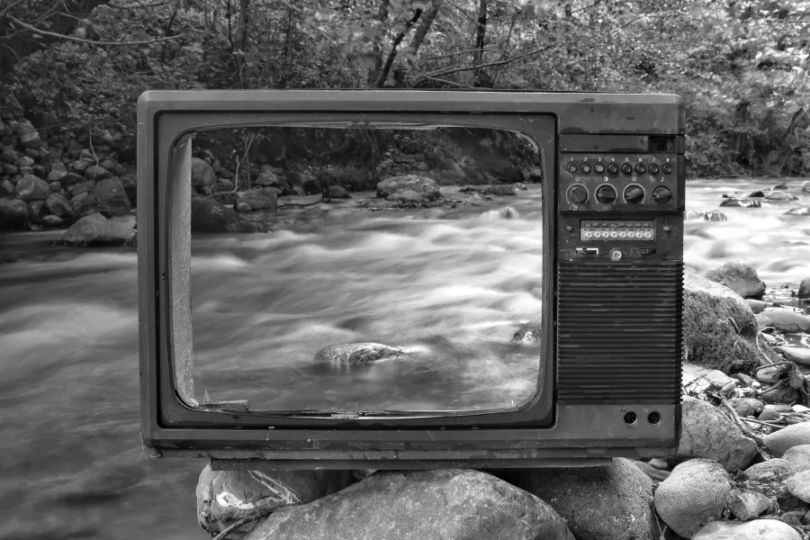 Go Channels: The Superhighways of Communication in Go